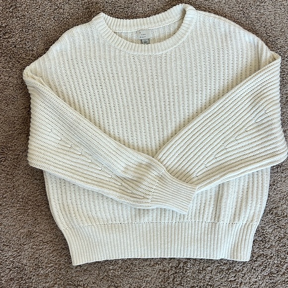 A new day sweater - Picture 1 of 1